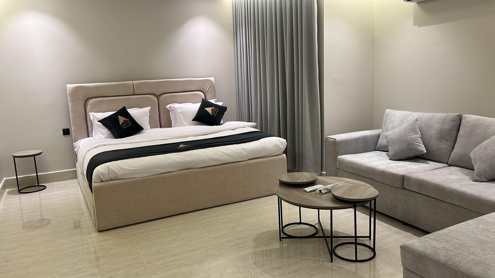 Studio with a Hotel Design and Self Check-in | 5659 Bedroom