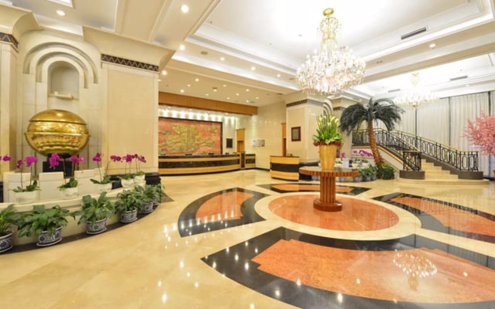 Excemon Hefei Peace Hotel Lobby