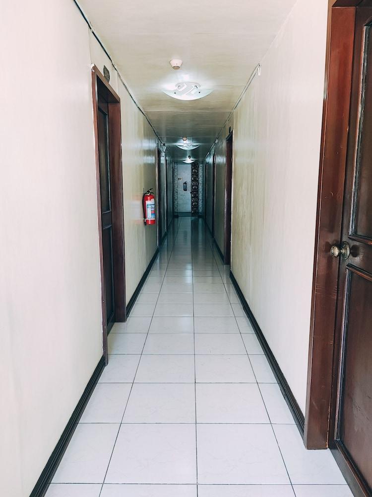 جولاند بينشن هاوس آند دورميتوري اي إس مسٕ هسبيتاليتي منطقة الاستقبال