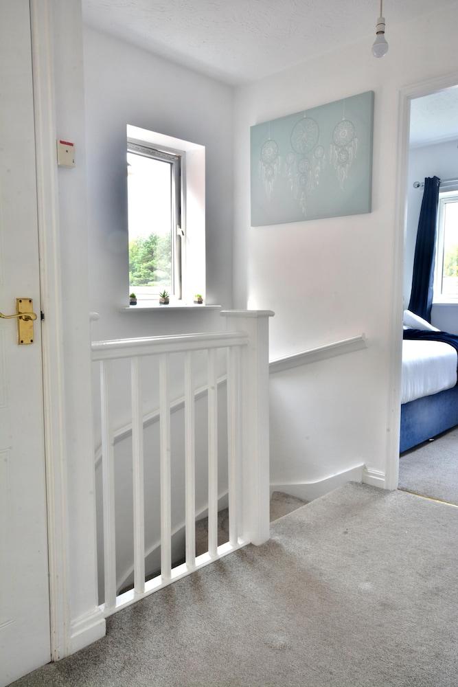 فيكتوريادوك-3 بد رومز-1باثروم ويفي-باركينج داخلي