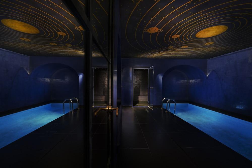 ميزون سوكيه، فندق وسبا زحليقة مائية