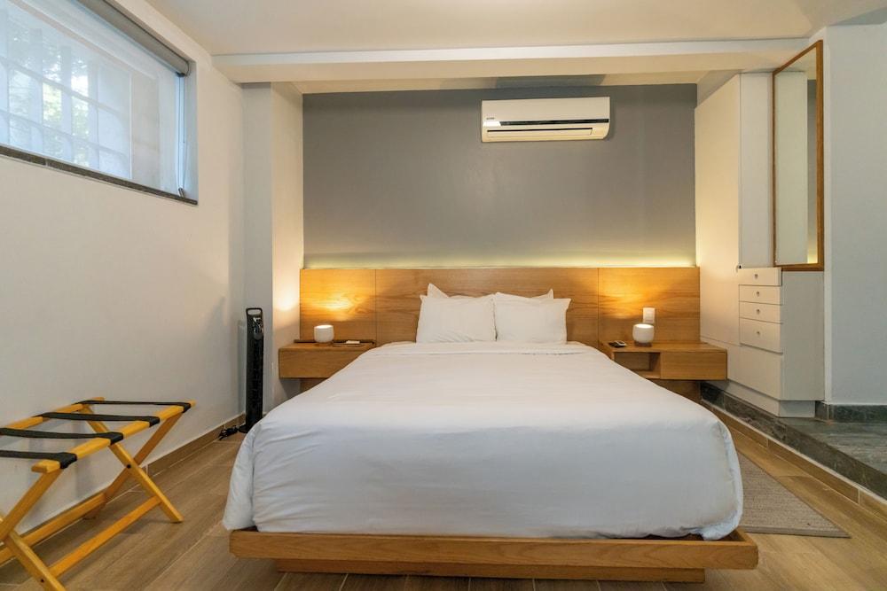 لا كامبيتشانا، إن ذا هارت أوف روما آند كونديسا غرفة