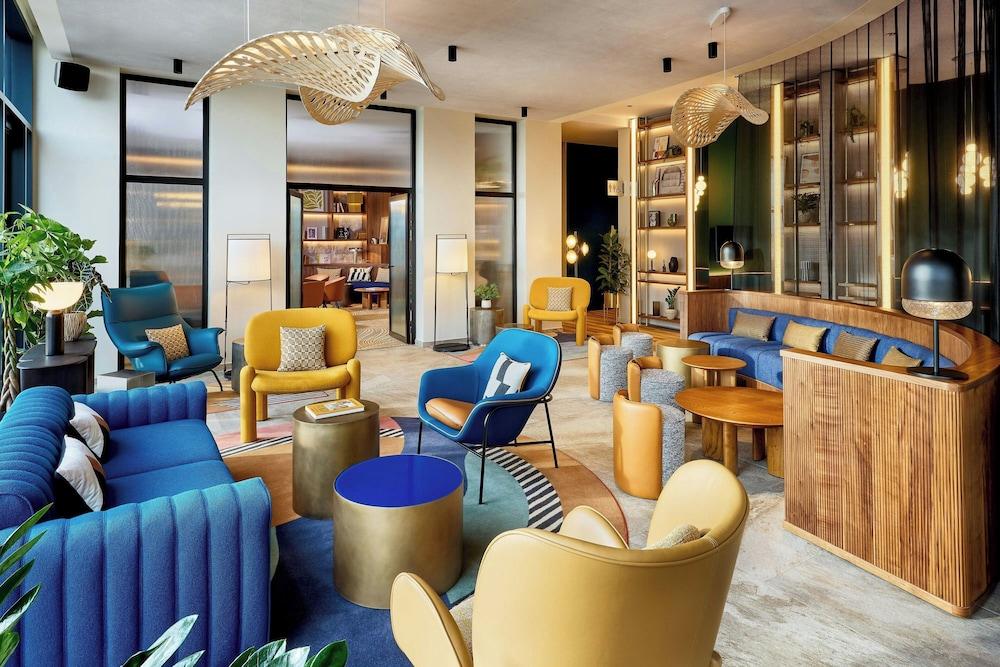 Courtyard By Marriott Lyon Eurexpo Stadium Lobby