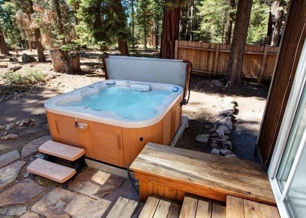 ويلتش بيت فريندلي فور بيد روم هوم باي ريدونينج نادي صحي