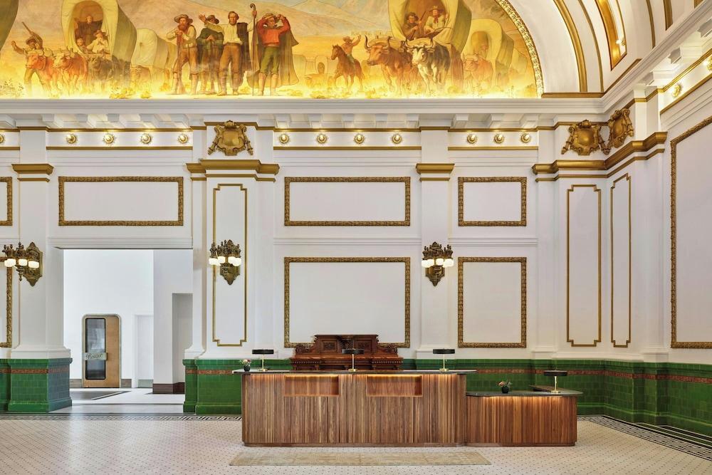 Asher Adams, Autograph Collection Reception