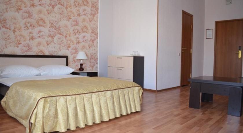 Hotel Complex Mir