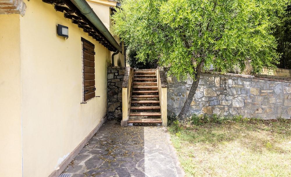 آن بوتي بارادي المنطقة الخارجية