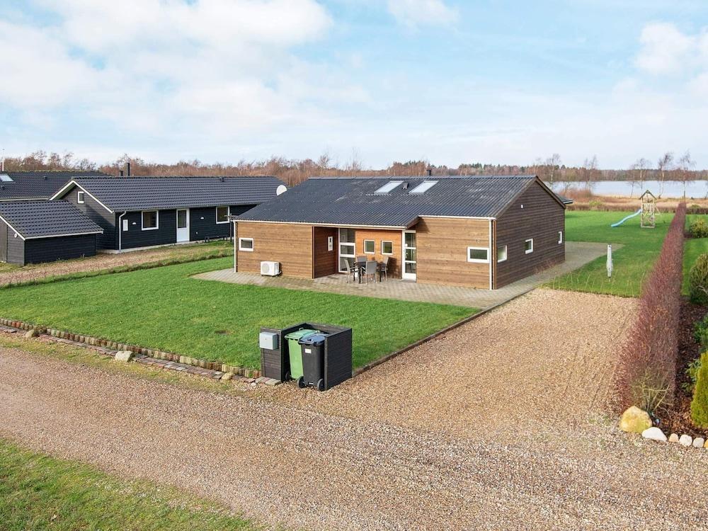 10 بيرسون هوليداي هوم إن أنسيجر باي تراوم المنطقة الخارجية