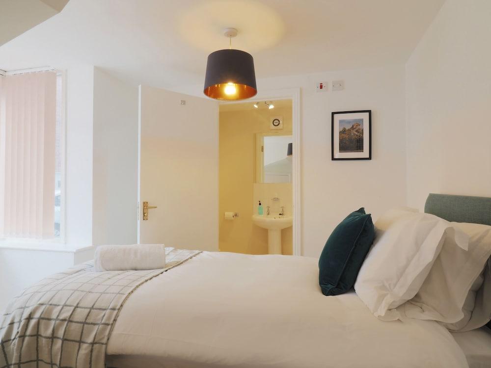 كينجز كورنر - تاون هاوس إن ذا سيتي غرفة