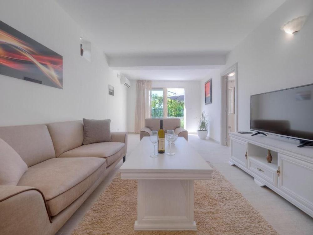 أمفورا فاميلي أبارتمنتس ريزيفيسي منطقة المعيشة