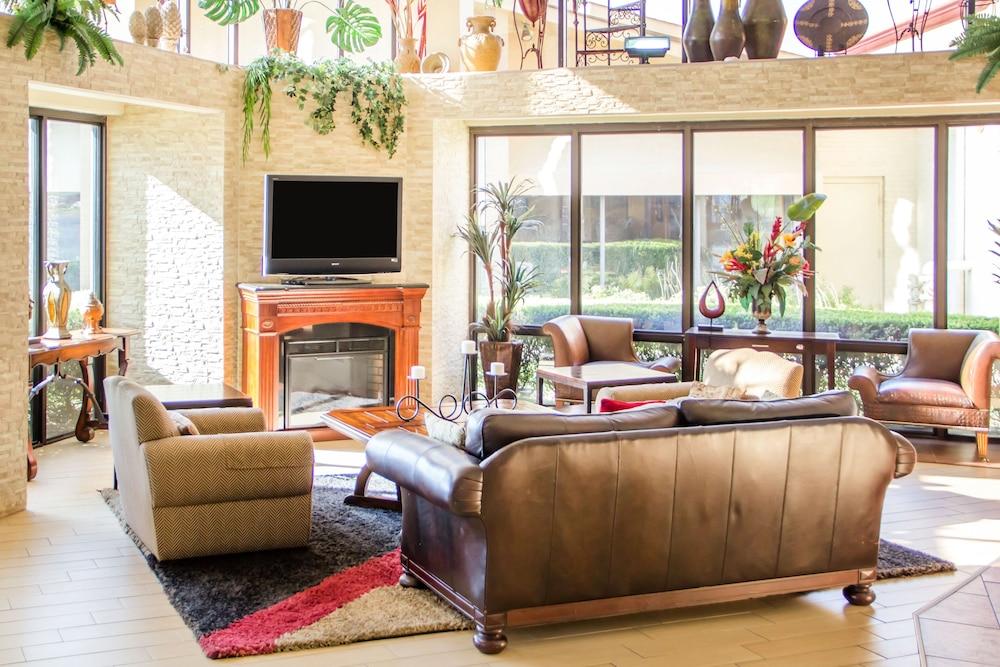 إيكونو لودج بروكن آرو - تولسا الردهة