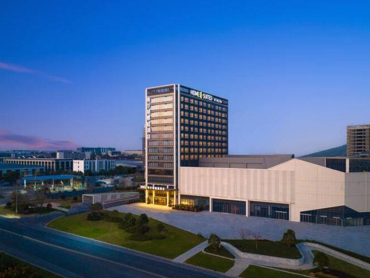 هوم 2 سويتس باي هيلتون شوانتشينج شوانتشو