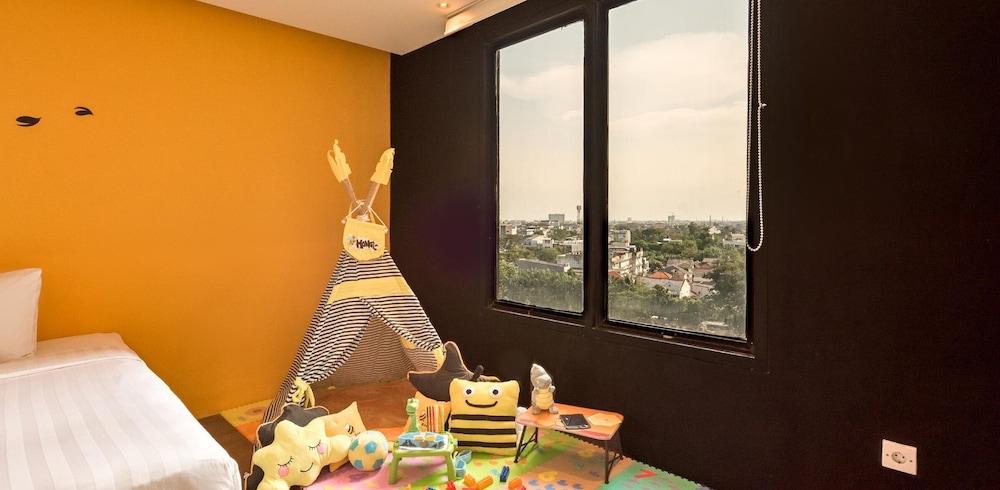 ييلو بي تانجرانج