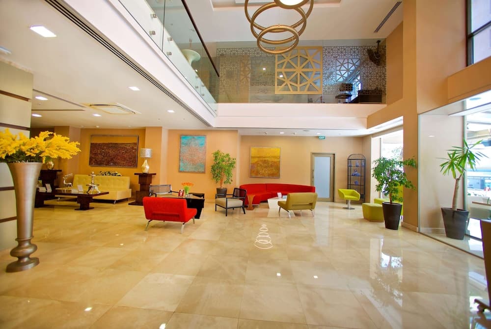 Ramada by Wyndham Istanbul Taksim Lobby