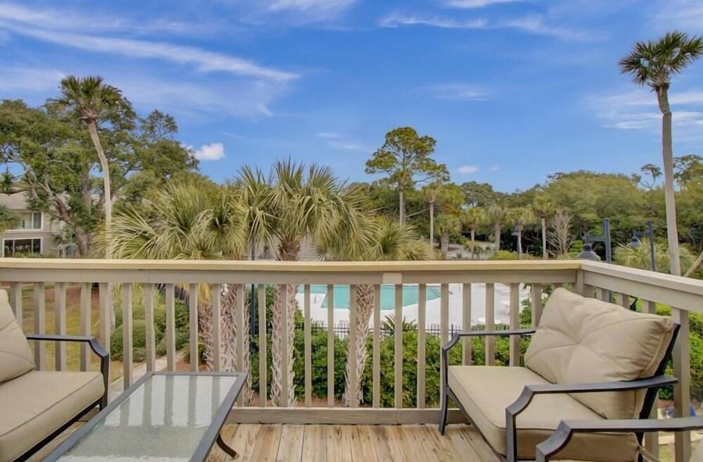 لاجون فيلاس 8 باي وايلد ديونز، ويث أمينيتيز المنطقة المحيطة بالمنشأة