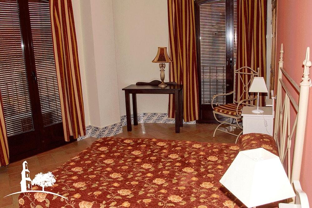 هوتل رورال كاساس دي دون أدام