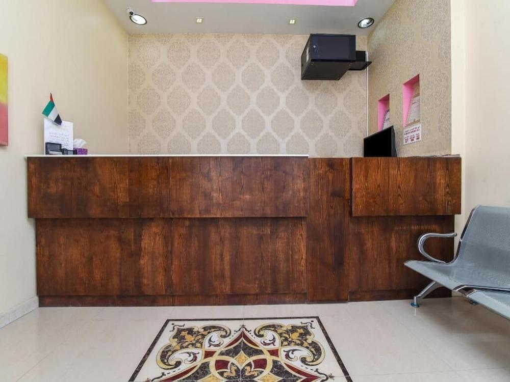 OYO 1202 Royal Plaza Residence -3 Lobby