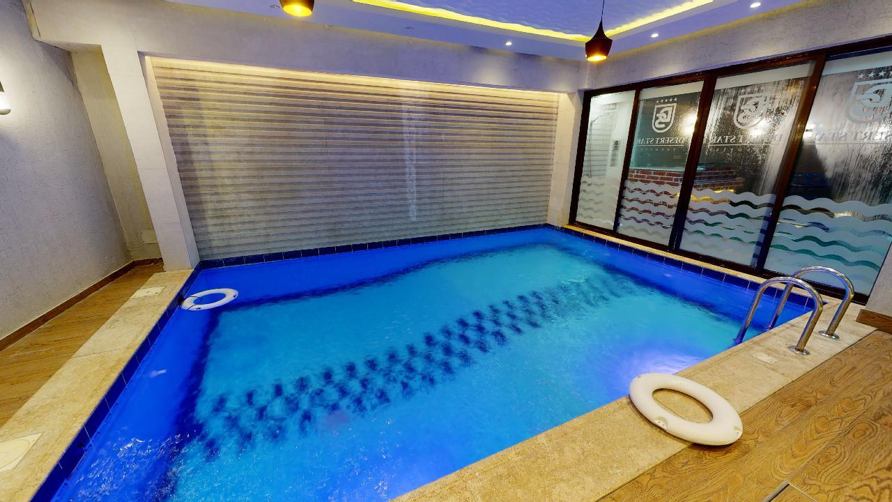 Elegant Chalet with Pool | 979