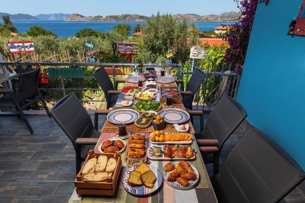 ديرين مافي سويت بوتيك أوتل - للبالغين فقط المنطقة الخارجية