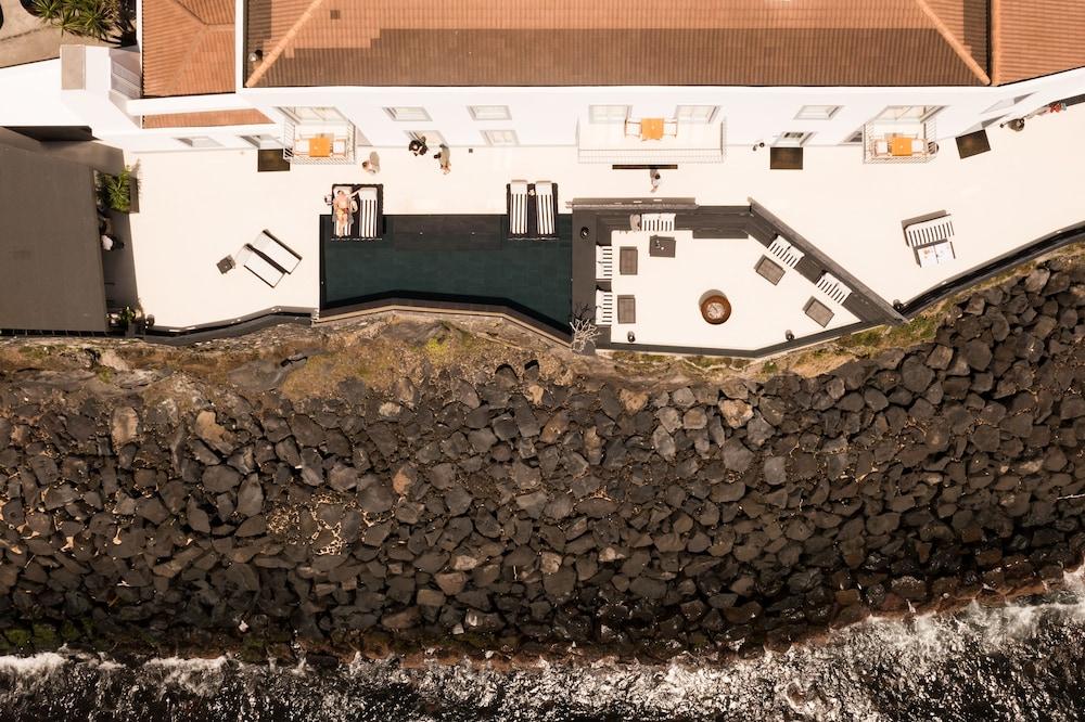 وايت إكسكلوسيف سويت آند فيلاز المنطقة الخارجية