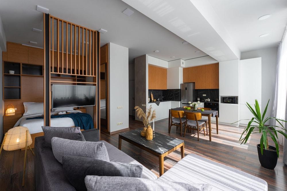 سويت هوم ديلاكس أبارت هوتل