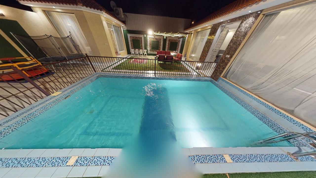 شاليه بتصميم أنيق ومنطقة مخصصة للأطفال |61 حمام سباحة