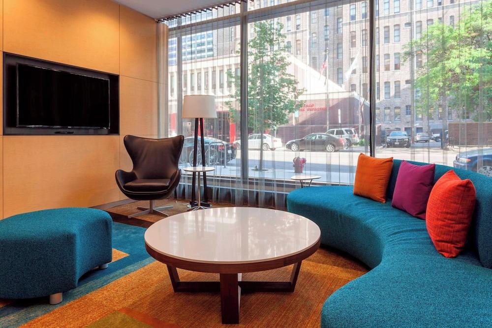 فيرفيلد إن آند سويتس شيكاجو داون تاون منطقة الانتظار في الردهة