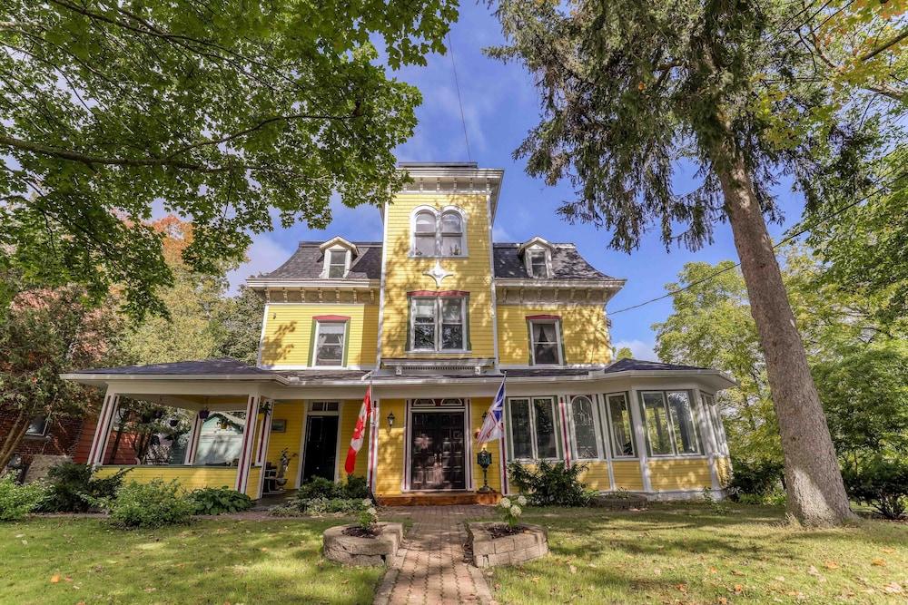 بانجيا هاوس