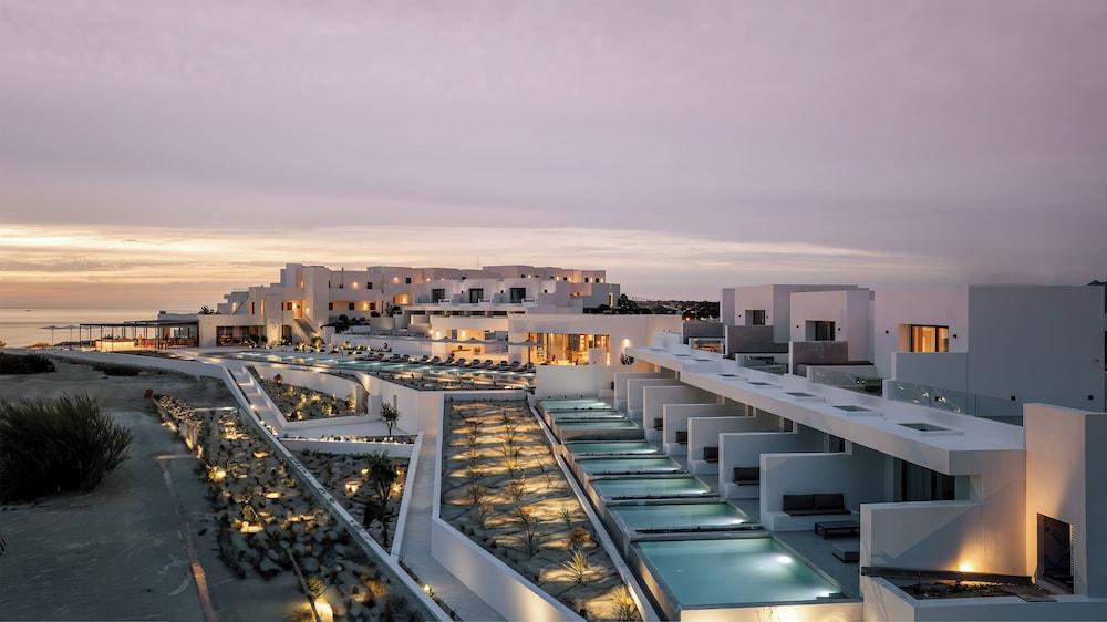 دومس وايت كوست ميلوس، سمول لاكشري هوتلز أوف ذا وورلد - لدالغيس فقط منظر من الجو