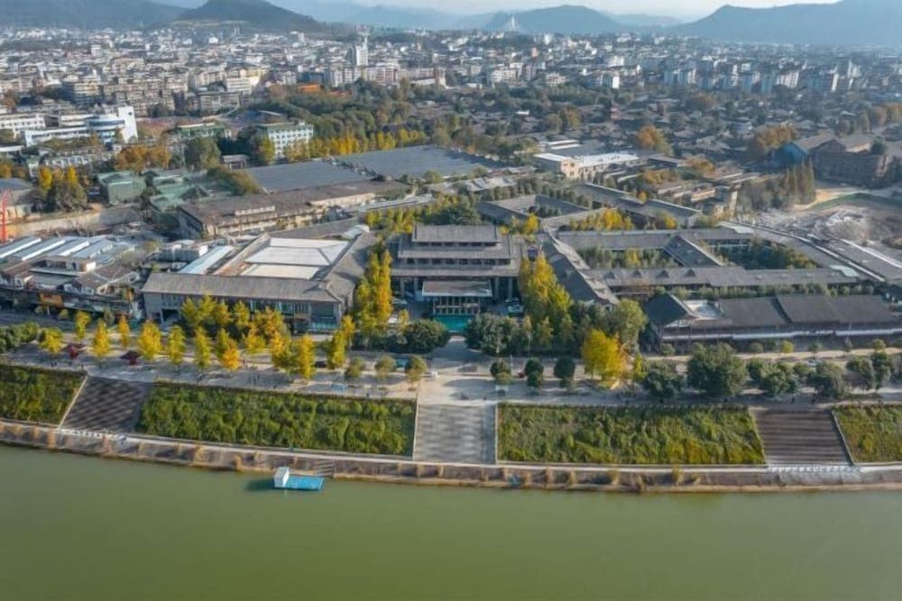 Jinyuan Zhangfei International Hotel Exterior