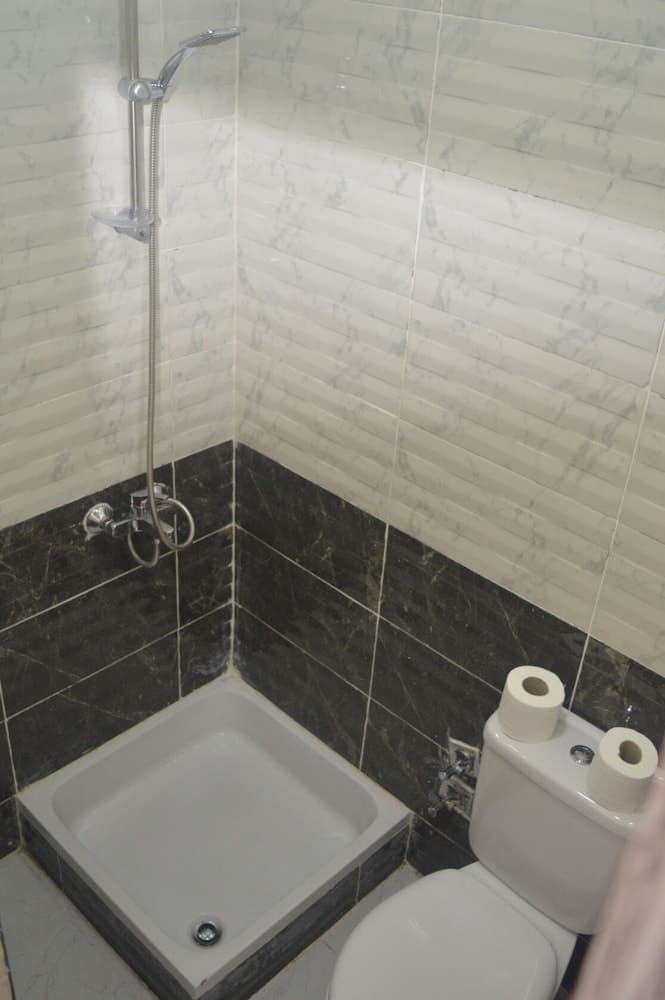 Tahrir view apartments Bathroom