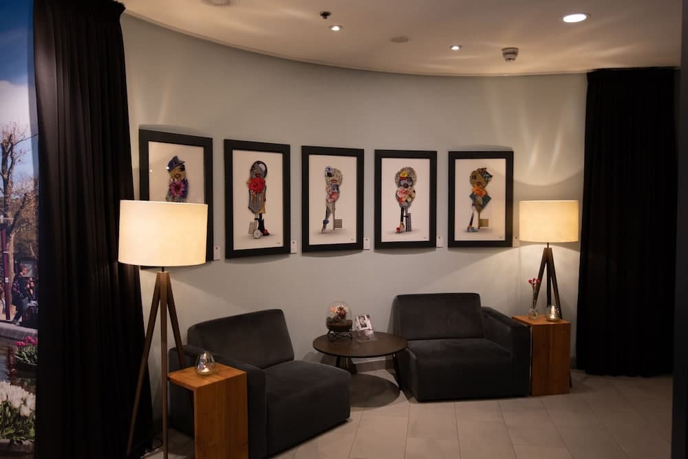 Swissôtel Amsterdam Lobby Sitting Area