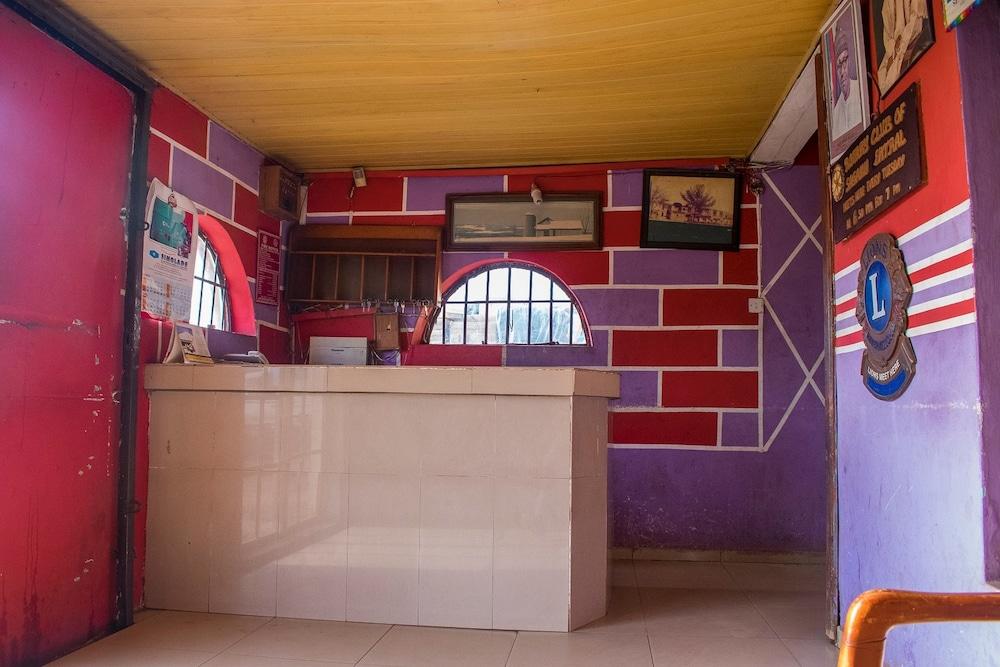 Moye Hotel Sagamu Reception