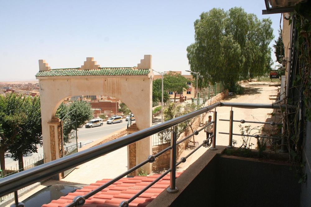 Midelt Exterior