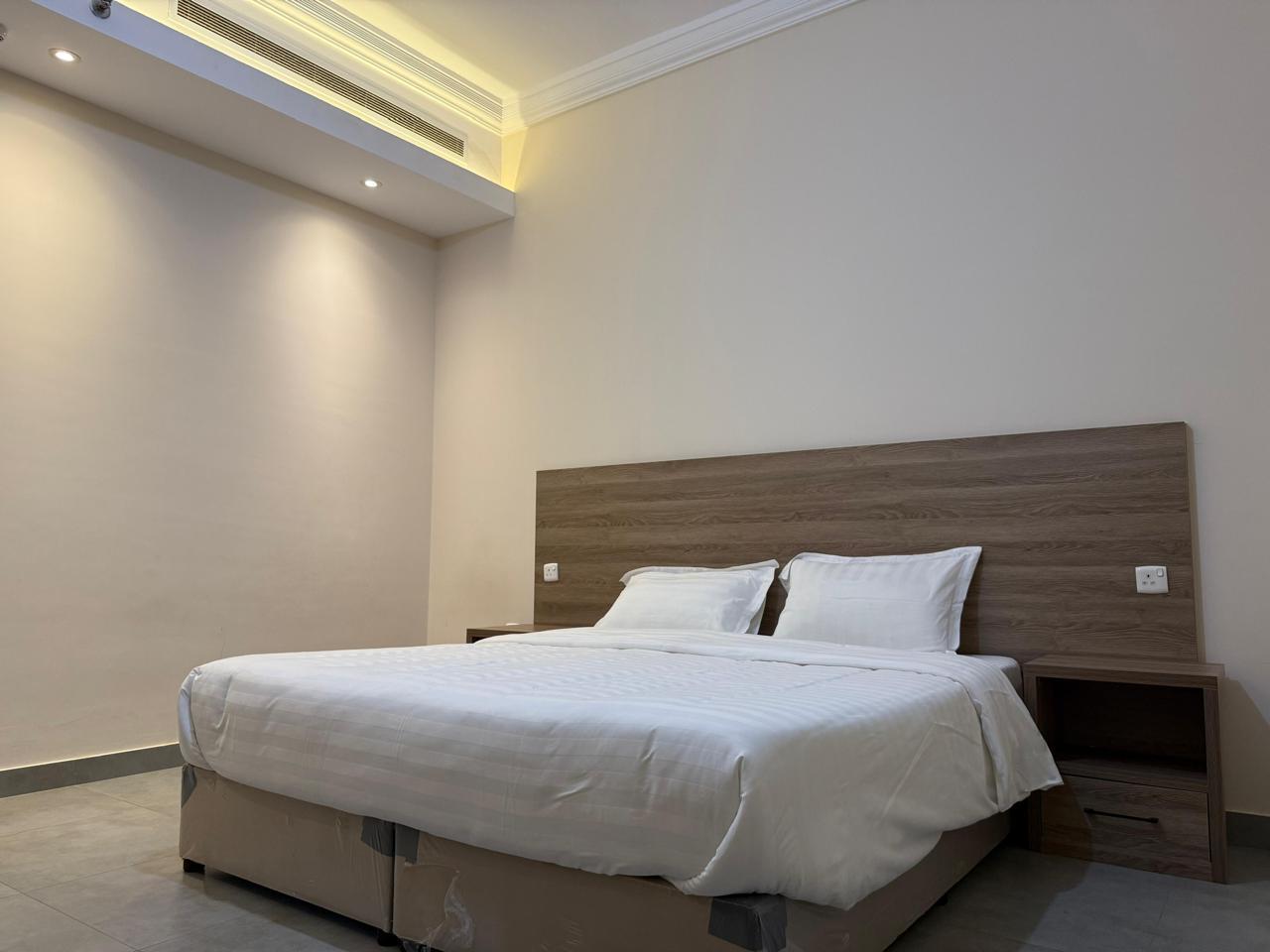 Elegant Apartment with Comfortable and Simple Furniture | 5839 Featured Image
