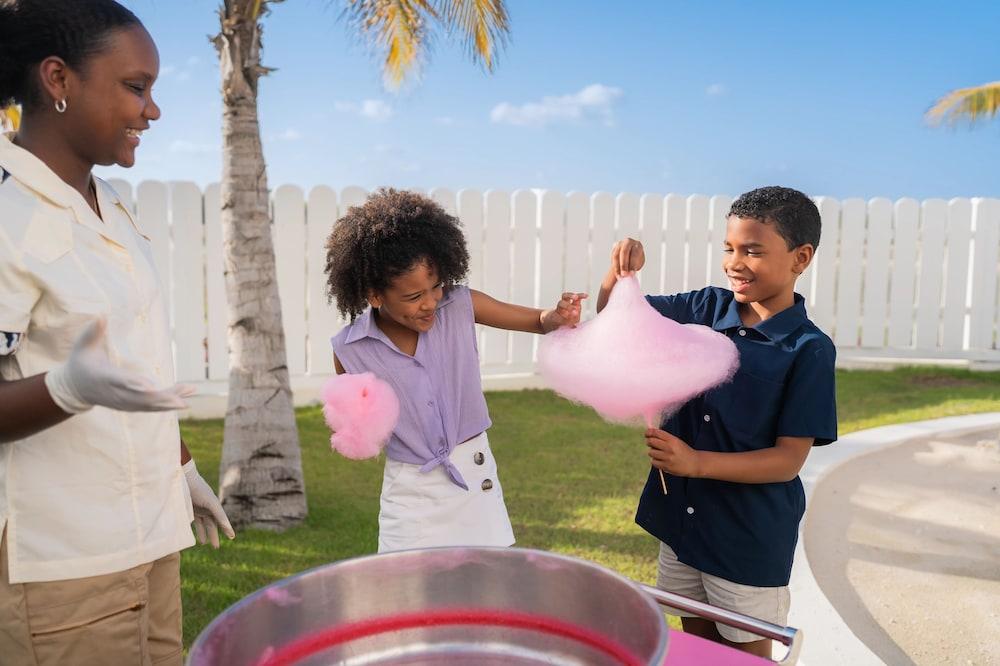 دريمز كاب كانا ريزورت آند سبا -سعامامل جميع الخدمات المنطقة الخارجية