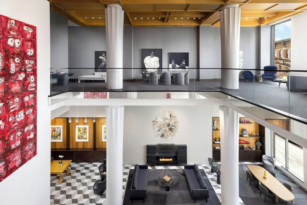 لو ميريديان كولومبوس، ذا جوزيف الردهة