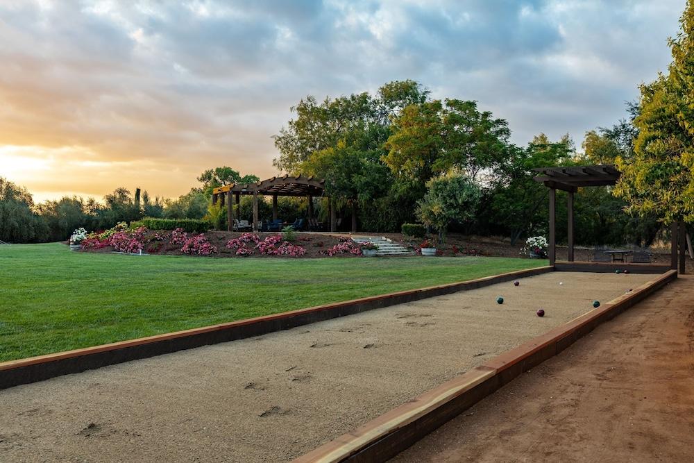 ويلسون كريك مانور باي أفانتستاي سليبس 24 أمازينج إيستايت دوي بول جايم روم غرفة