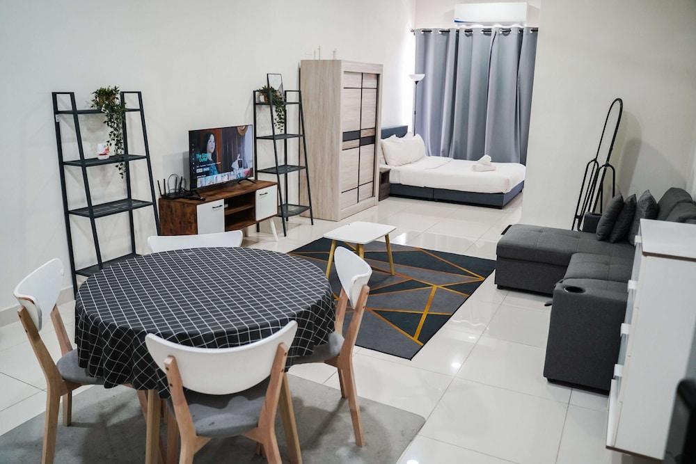 KLIA AIRPORT HOMESTAY