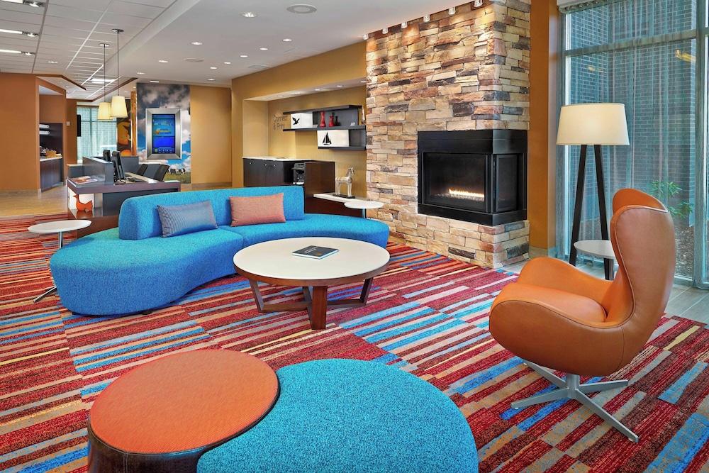 فيرفيلد إن آند سويتس باي ماريوت سان جونز الردهة