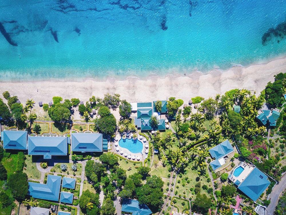 بيكويا بيتش هوتل لاكشري ريزورت آند سبا منظر من الجو