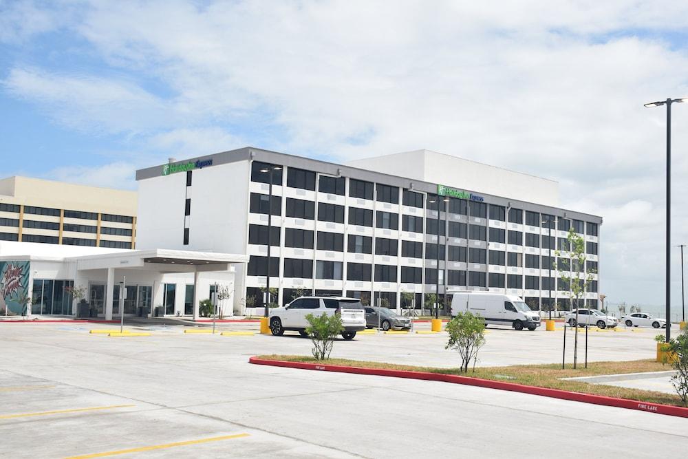 Holiday Inn Express Corpus Christi Beachfront by IHG Exterior