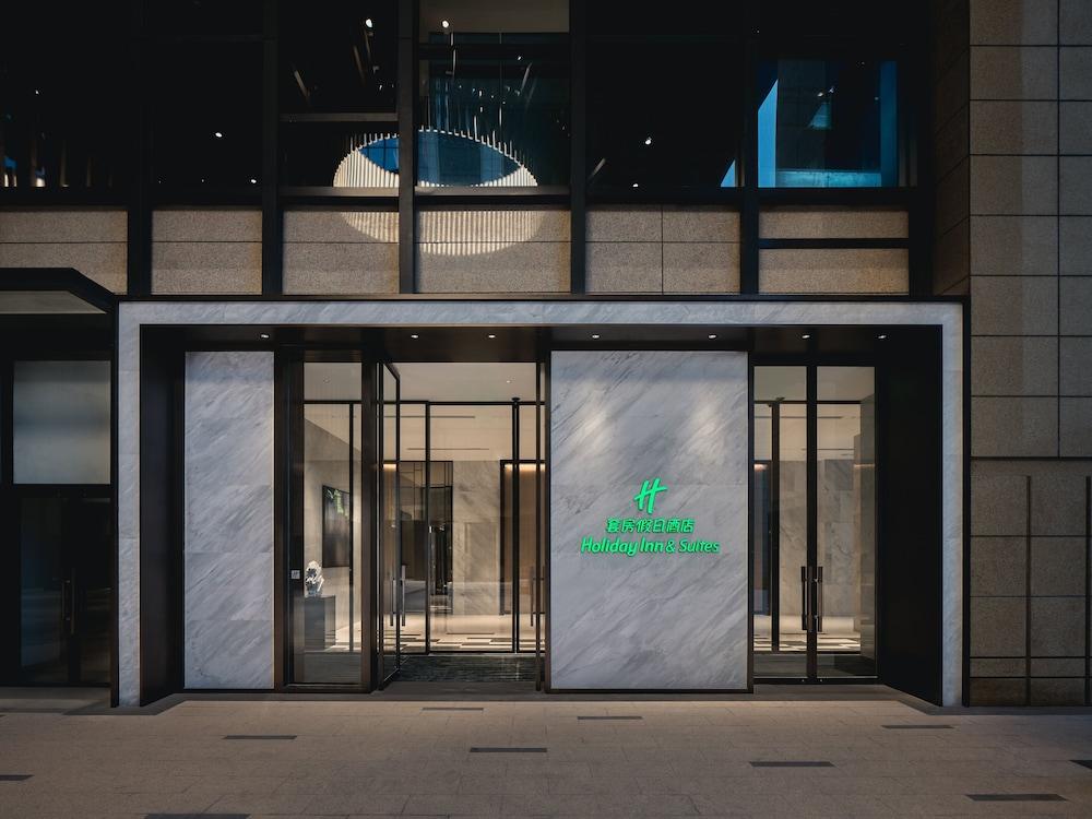 هوليداي إن هوتل آند سويتس كنشان هواتكياو باي آيتش جي المنطقة الخارجية