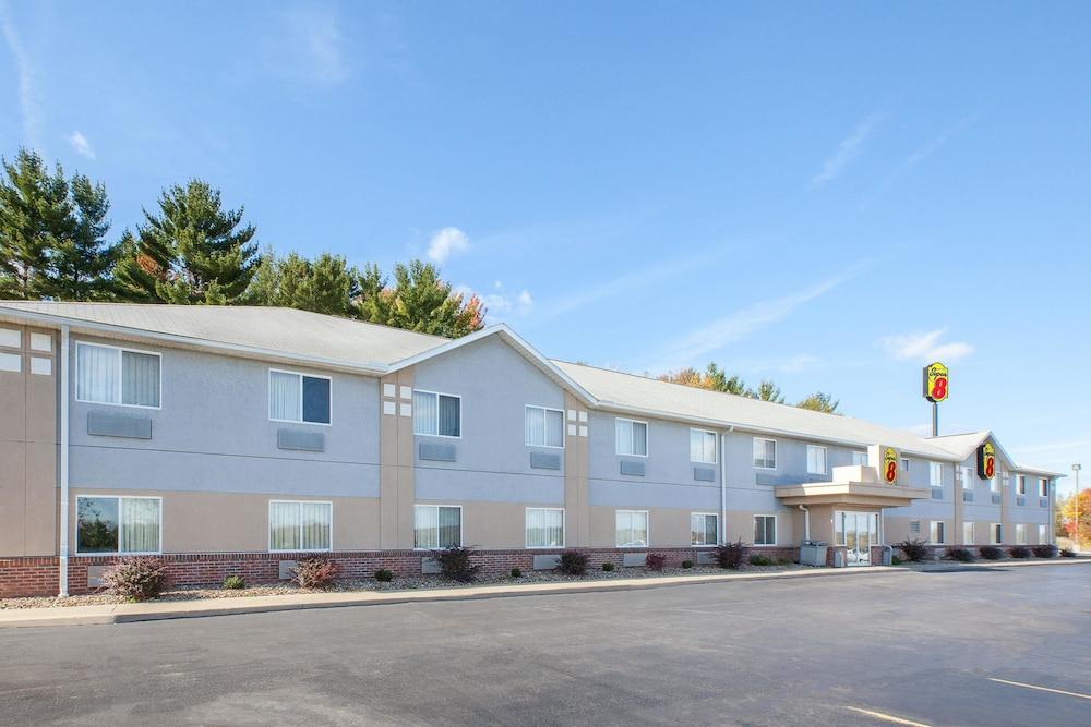 سوبر 8 باي ويندام سيفيل المنطقة الخارجية