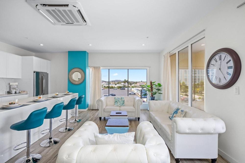 لاكس بالم بيتش إسكايب بول جيم برايم لوكيشن غرفة