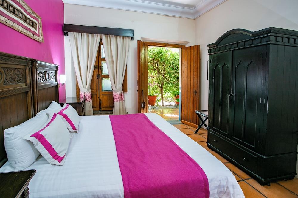 لا كاسا دو لوس باتيوس هوتل أند سبا