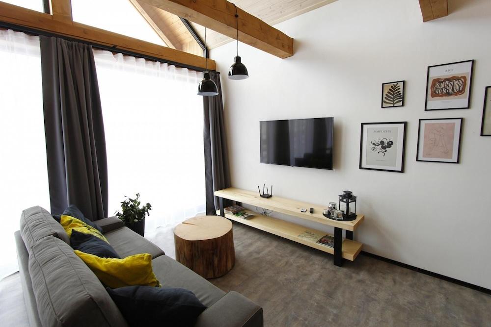Pernstejn Vpm019-sc3 Room