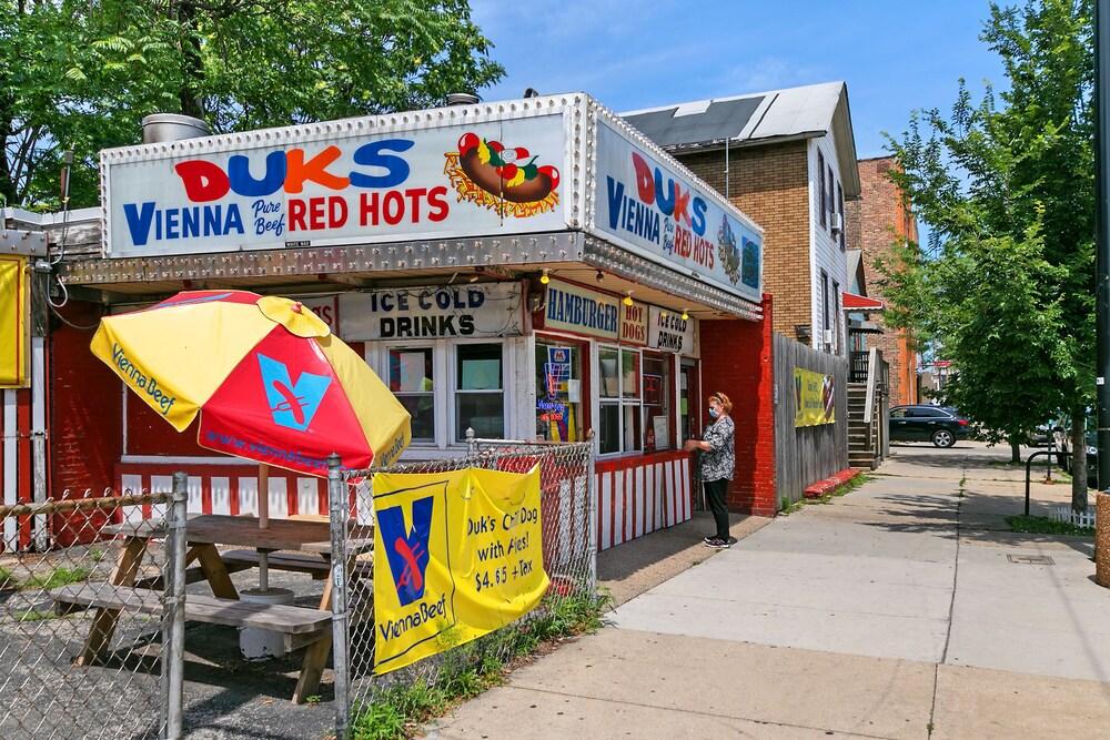 كومفي آند ستايليش 1 بد روم 1ب ام ان ويست تاون المنطقة الخارجية