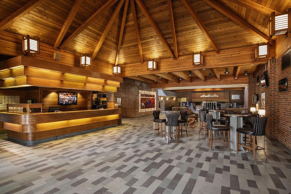 Valhalla Hotel & Conference Centre Featured Image
