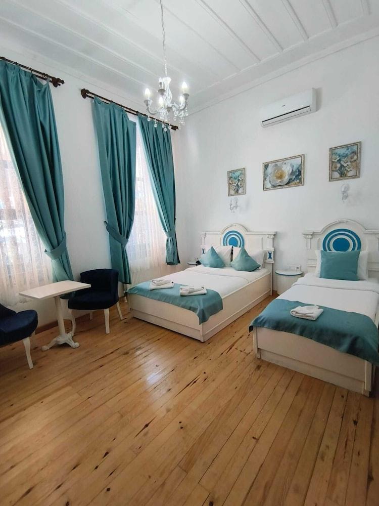 بويوكادا مافي بالاس هوتل